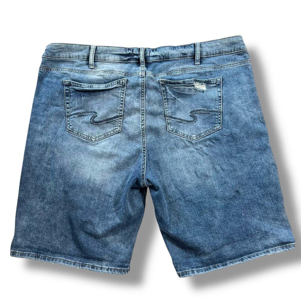 Silver Jeans Co Womens Denim Blue Jean Shorts Distressed Bermuda Length Size 20 - Picture 4 of 9